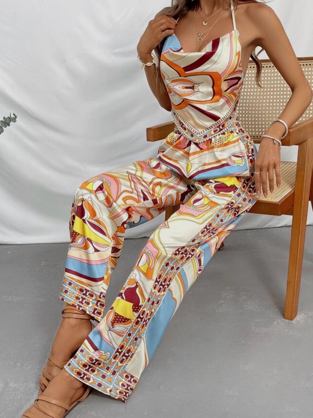 NEW Women's Multicolor Printed Satin 2 piece matching set.